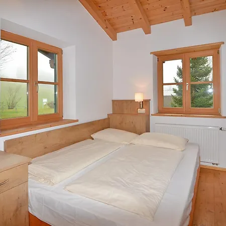 Ferienhaus 200w *